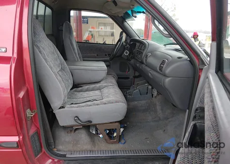 1998 Dodge Ram 1500 St from USA, damaged, VIN 1B7HC16Z0WS720577